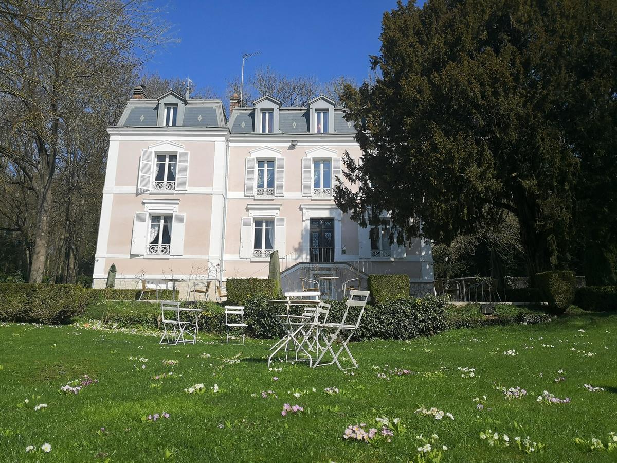 Maison D'Hotes Stella Cadente Provins Exterior photo